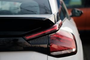 Warum bleibt die Heckscheibenheizung meines Autos kalt?
