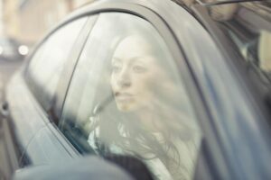 Warum bleibt das Fenster meines Autos stecken?