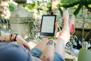 Warum bleibt mein E-Book-Reader beim Laden hängen